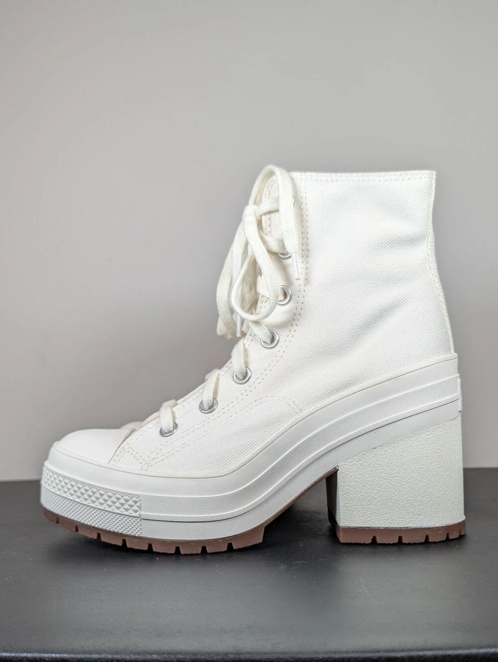 Converse Chuck 70 De Luxe Heel High Top Platform Sneakers Egret White Womens 7.5